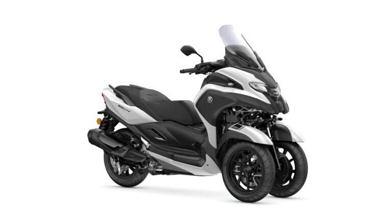 2026-Yamaha-LMW300YM-EU-Milky_White-360-Degrees-001-03